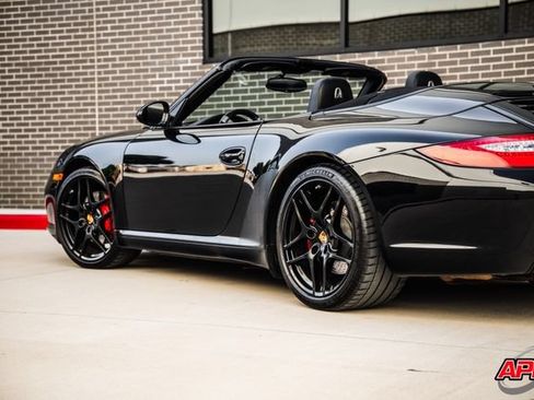 Used 2009 Porsche 911 Carrera S RWD image 47