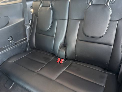 Used 2020 Ford Explorer ST w/ Premium Technology Package image 16