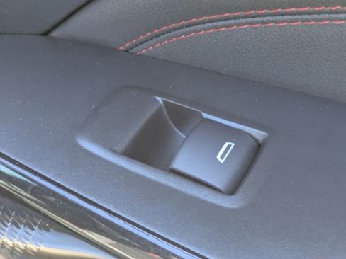 New 2026 Chevrolet Trax RS w/ Sunroof Package FWD image 34