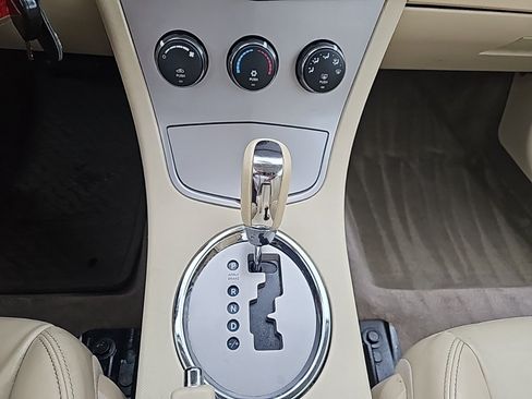 Used 2008 Chrysler Sebring Limited w/ Luxury Group FWD image 19