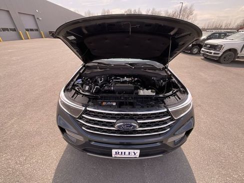 Certified 2023 Ford Explorer XLT w/ Equipment Group 202A AWD/4WD image 26