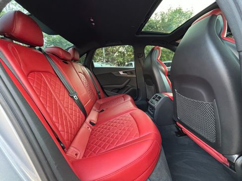Used 2019 Audi S4 Premium Plus w/ Premium Plus Package AWD/4WD image 19