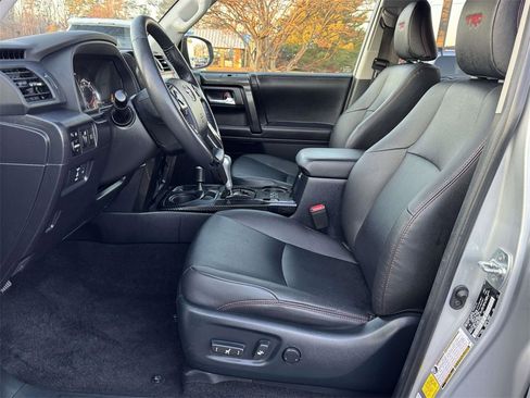 Used 2024 Toyota 4Runner TRD Off-Road Premium image 19