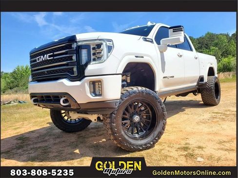Used 2022 GMC Sierra 2500 AT4 w/ AT4 Preferred Package AWD/4WD image 1
