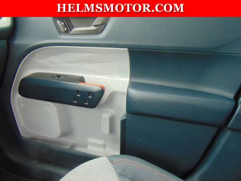 Used 2024 Ford Maverick XLT image 29