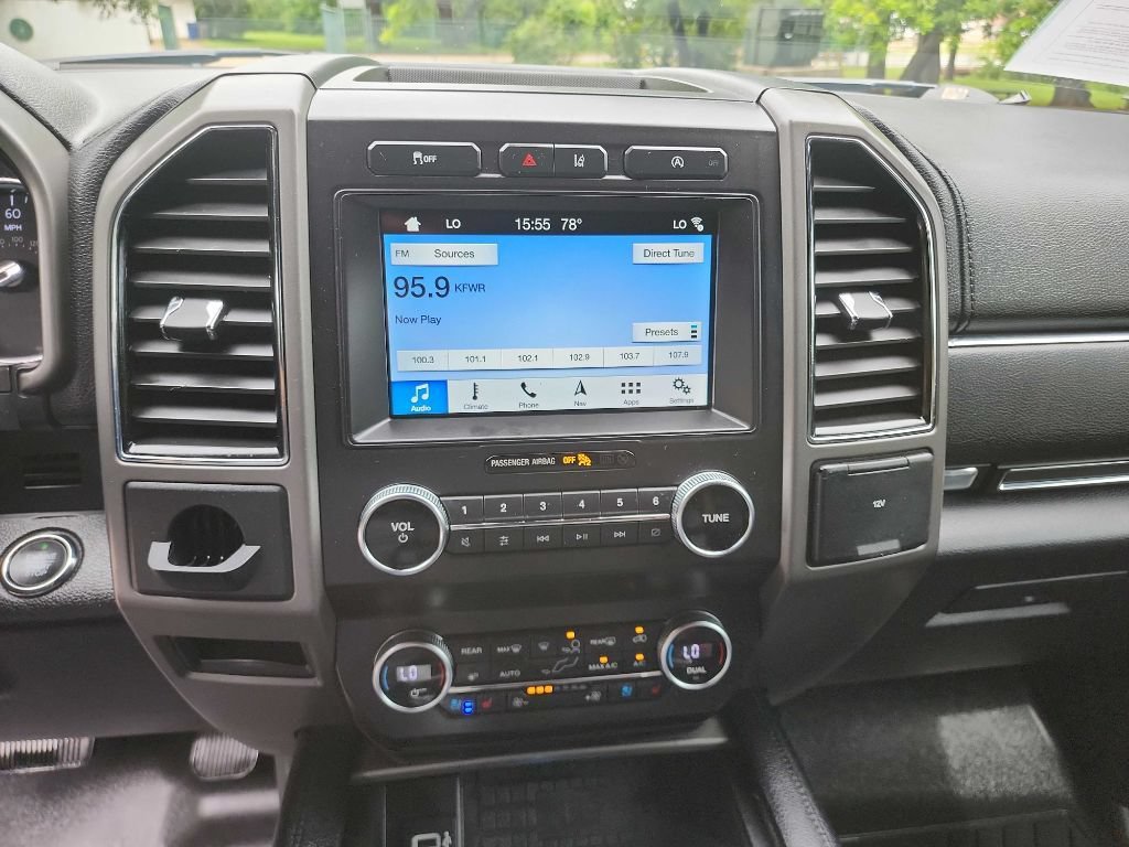 Used 2019 Ford Expedition XLT w/ Equipment Group 202A RWD image 23