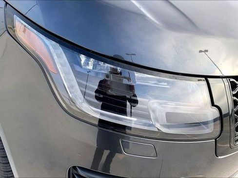 Used 2020 Land Rover Range Rover HSE image 34