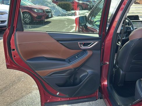 Used 2022 Subaru Forester Touring image 23