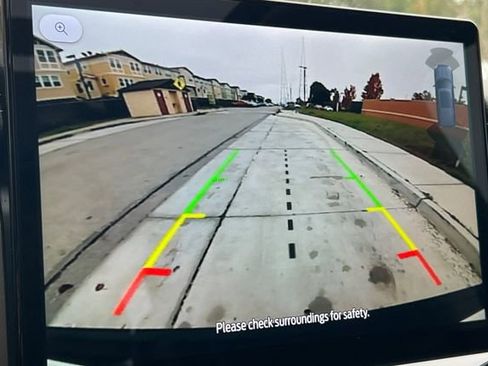 Used 2022 Ford Expedition XLT w/ Equipment Group 202A image 24