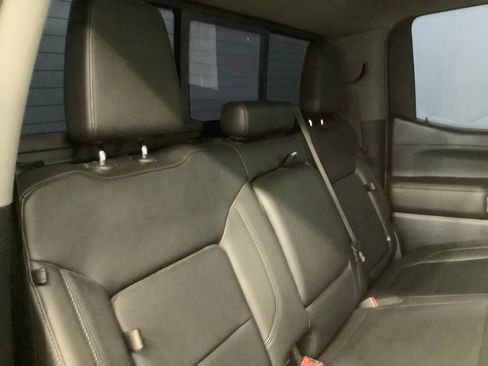 Used 2019 Chevrolet Silverado 1500 LTZ w/ LTZ Texas Edition image 32