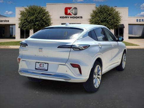 Used 2025 Buick Envista Avenir FWD image 3