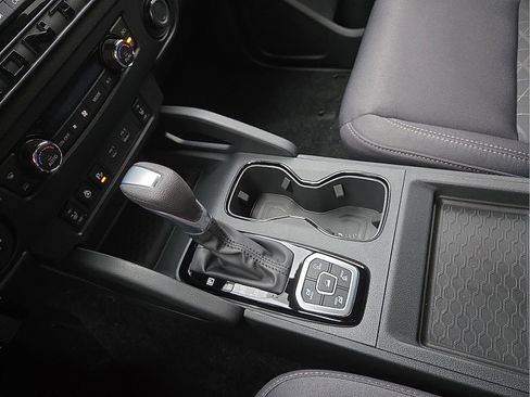New 2026 Nissan Frontier SV AWD/4WD image 25