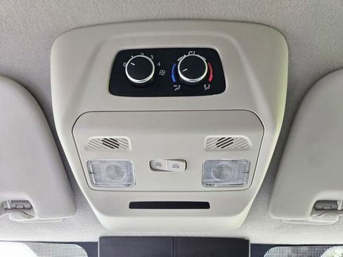 Used 2024 Ford Transit 350 XLT image 25