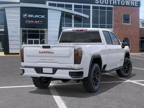 New 2026 GMC Sierra 2500 AT4 w/ AT4 Premium Plus Package AWD/4WD image 4