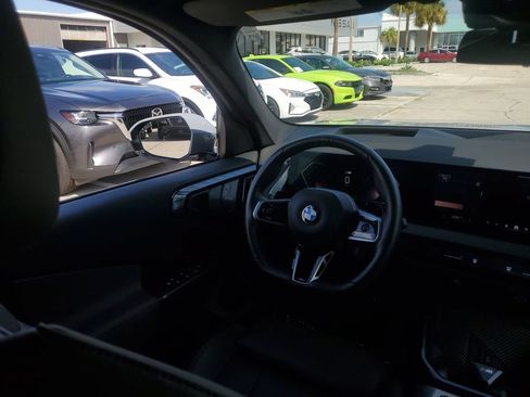 Used 2025 BMW X3 xDrive30i w/ Premium Package AWD/4WD image 22