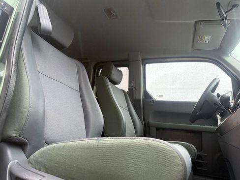 Used 2005 Honda Element LX image 14