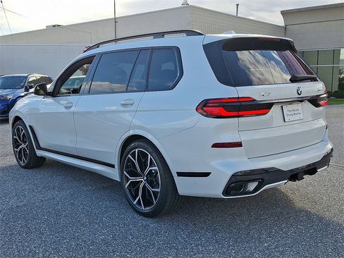 New 2026 BMW X7 xDrive40i w/ M Sport Package image 6