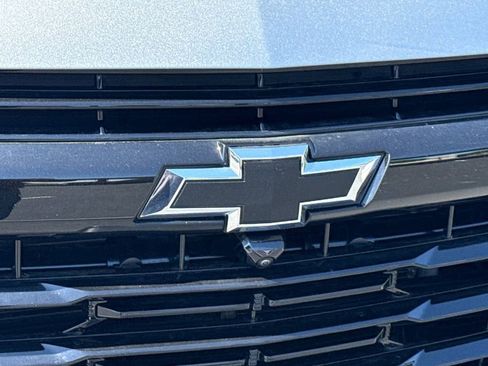 Used 2025 Chevrolet Suburban RST RWD image 8