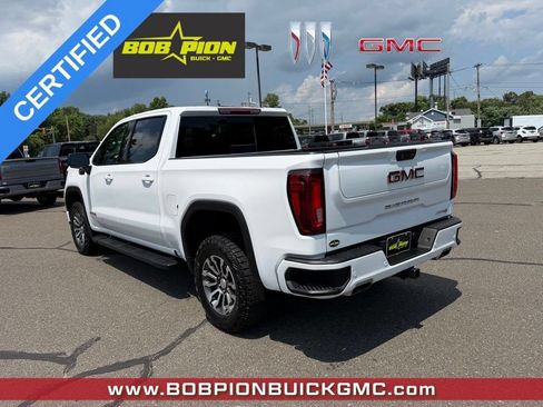 Used 2023 GMC Sierra 1500 AT4 w/ AT4 Preferred Package AWD/4WD image 4