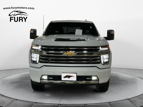 Used 2022 Chevrolet Silverado 3500 High Country w/ Z71 Off-Road Package AWD/4WD image 8