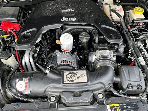 Used 2020 Jeep Gladiator Sport w/ Quick Order Package 24S image 32