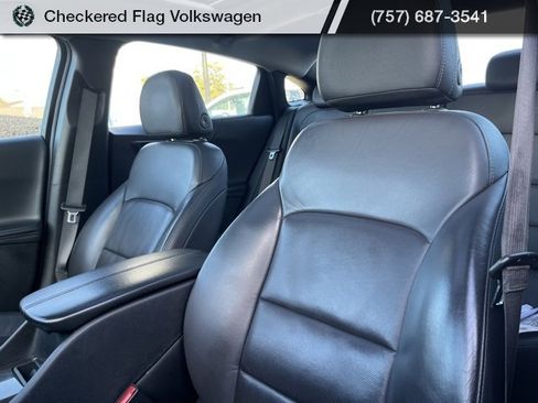 Used 2024 Chevrolet Malibu LT image 21