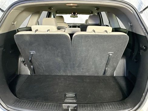 Used 2017 Kia Sorento LX w/ LX Convenience Package image 31
