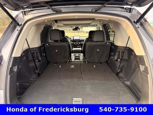 Certified 2025 Honda Pilot Elite image 27