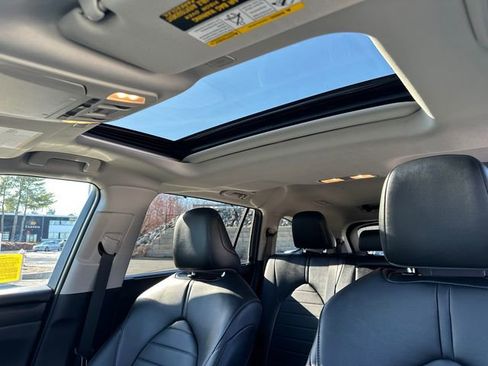Certified 2024 Toyota Highlander XLE AWD/4WD image 46