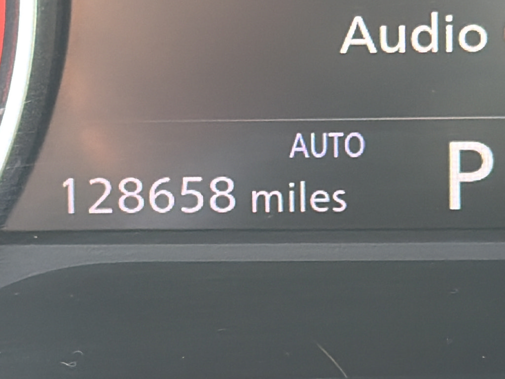 Used 2021 Nissan Rogue SV AWD/4WD image 35