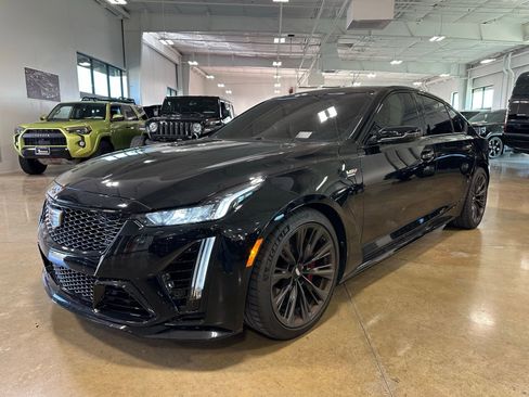 Used 2024 Cadillac CT5 V Blackwing w/ Driver Assist Package image 2