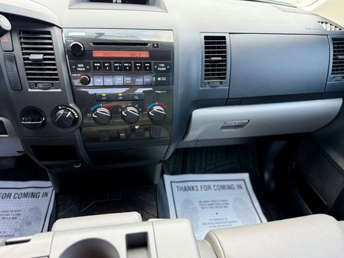 Used 2012 Toyota Tundra 2WD Double Cab image 10