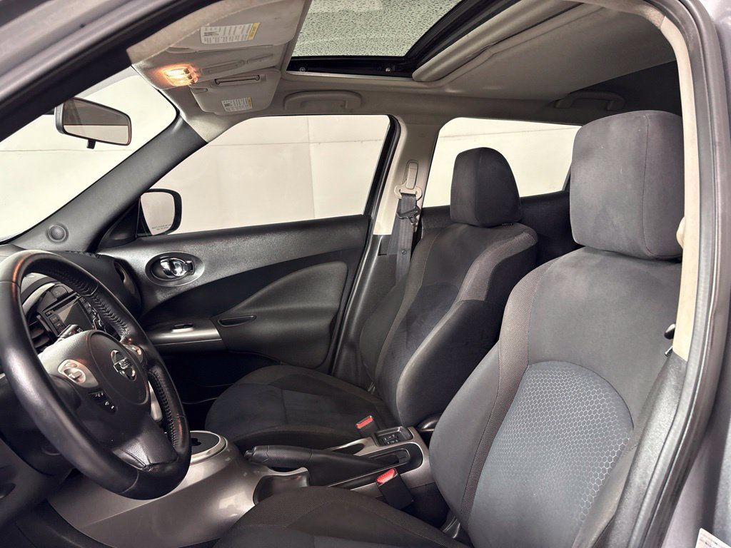 Used 2017 Nissan Juke SV AWD/4WD image 25