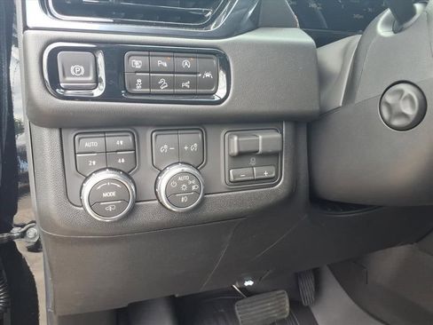 New 2026 GMC Yukon AT4 w/ Premium Trailering Package AWD/4WD image 19