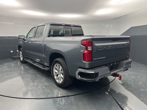 Used 2022 Chevrolet Silverado 1500 LTZ AWD/4WD image 5