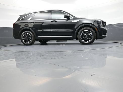 New 2026 Kia Sorento S w/ S Panoramic Sunroof Package FWD image 30
