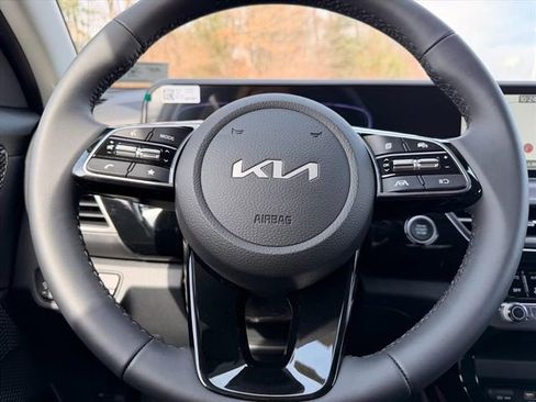 New 2026 Kia Seltos S AWD/4WD image 13