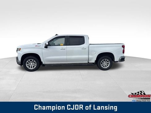 Used 2021 Chevrolet Silverado 1500 LT AWD/4WD image 2