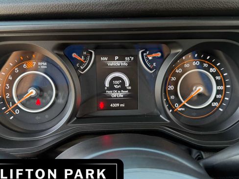 Certified 2025 Jeep Wrangler Unlimited Sport AWD/4WD image 21