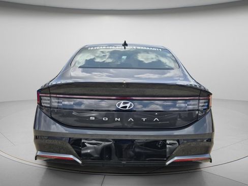 Used 2024 Hyundai Sonata SEL FWD image 6