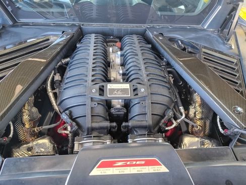 Used 2025 Chevrolet Corvette Z06 w/ Z07 Performance Package RWD image 20