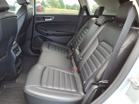 Used 2024 Ford Edge SEL w/ Convenience Package AWD/4WD image 11
