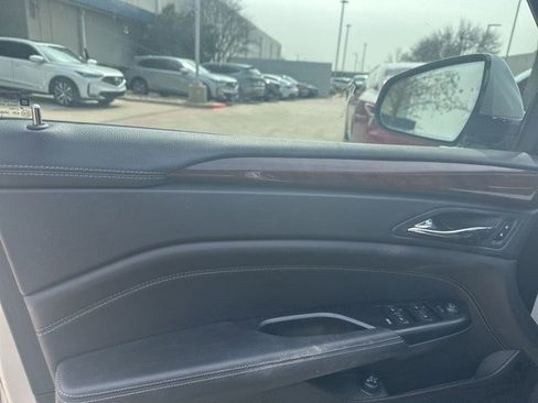 Used 2014 Cadillac SRX Performance w/ Driver Awareness Package image 9