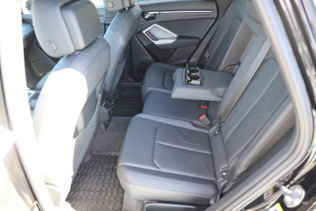 Used 2024 Audi Q3 2.0T Premium Plus AWD/4WD image 41