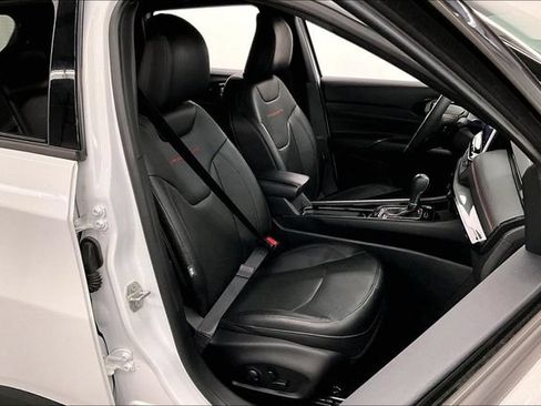 Used 2024 Jeep Compass Trailhawk w/ Trailhawk Elite Group AWD/4WD image 8