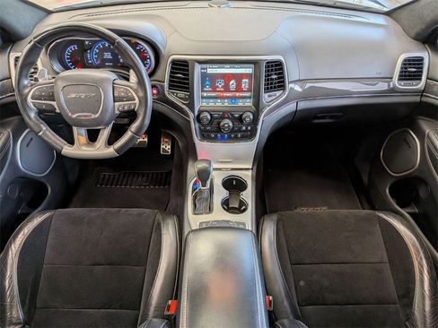 Certified 2018 Jeep Grand Cherokee SRT w/ Trailer Tow Group IV image 28