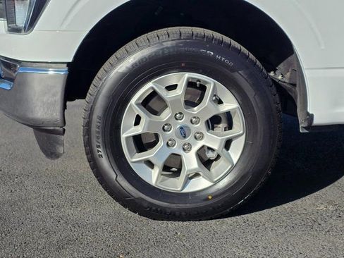 Used 2023 Ford F150 XLT image 8