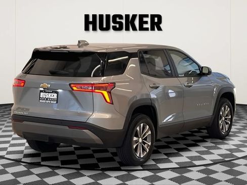 Certified 2025 Chevrolet Equinox LT AWD/4WD image 5