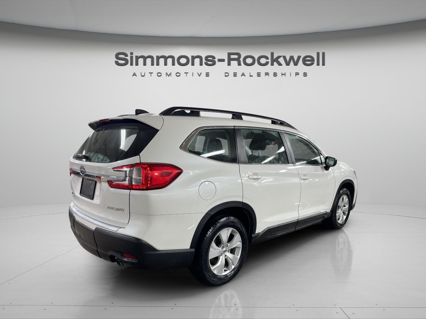 Used 2023 Subaru Ascent 8-Passenger AWD/4WD image 5