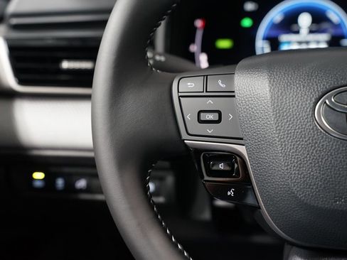 New 2026 Toyota Camry SE image 14